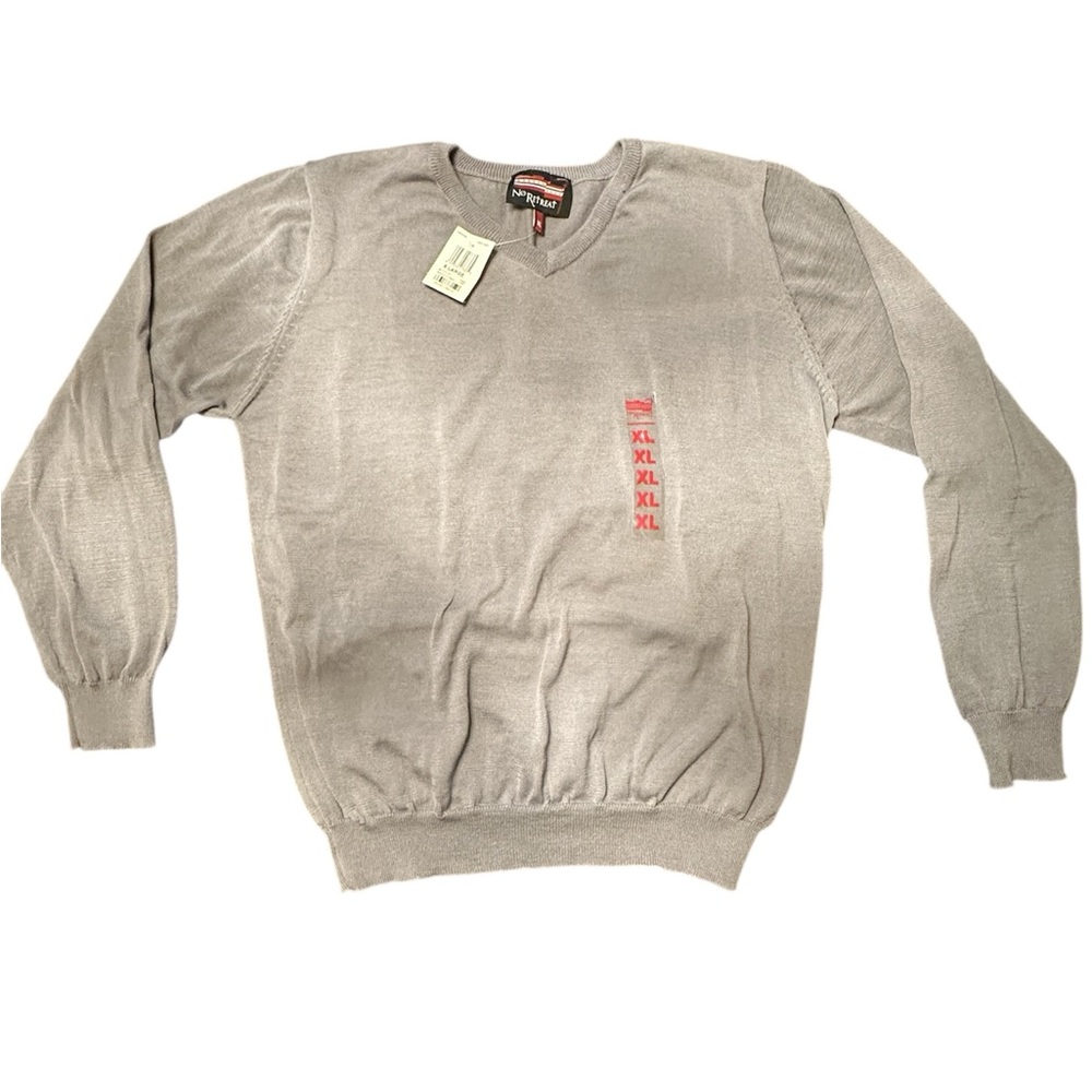 Stylish V-Neck Sweater in Light Gray
